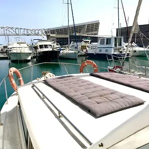  Hotel en barco Boat Yacht Barcelona