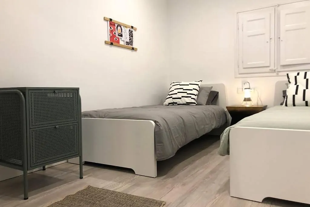 M5 Cool Terrace. Metro 1 Min. Center 15' By Metro Apartment Esplugues de Llobregat Spain