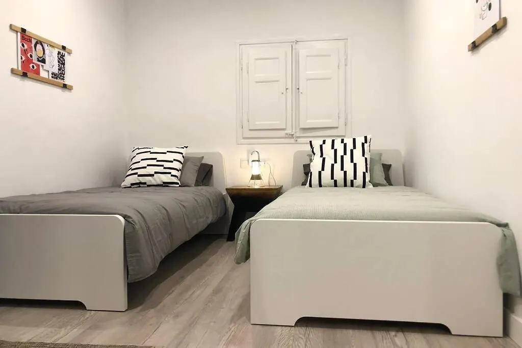 M5 Cool Terrace. Metro 1 Min. Center 15' By Metro Apartment Esplugues de Llobregat
